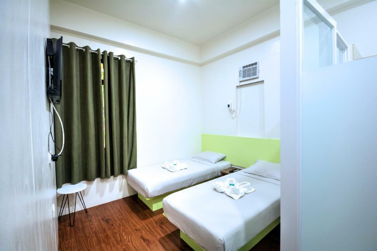 Sulit Budget Hotel Near Dgte Airport Citimall Dumaguete City Kültér fotó